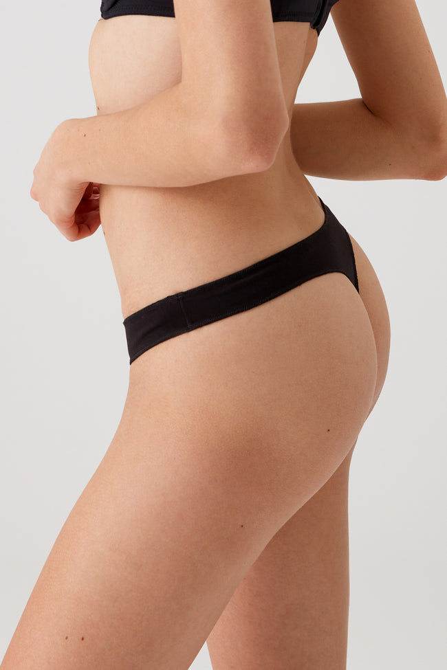 Pierre Cardin 2051, 5 Pack, Low Waist, Cotton, Women’s No Show String Panty Set, Invisible Lines, Black & White & Beige5